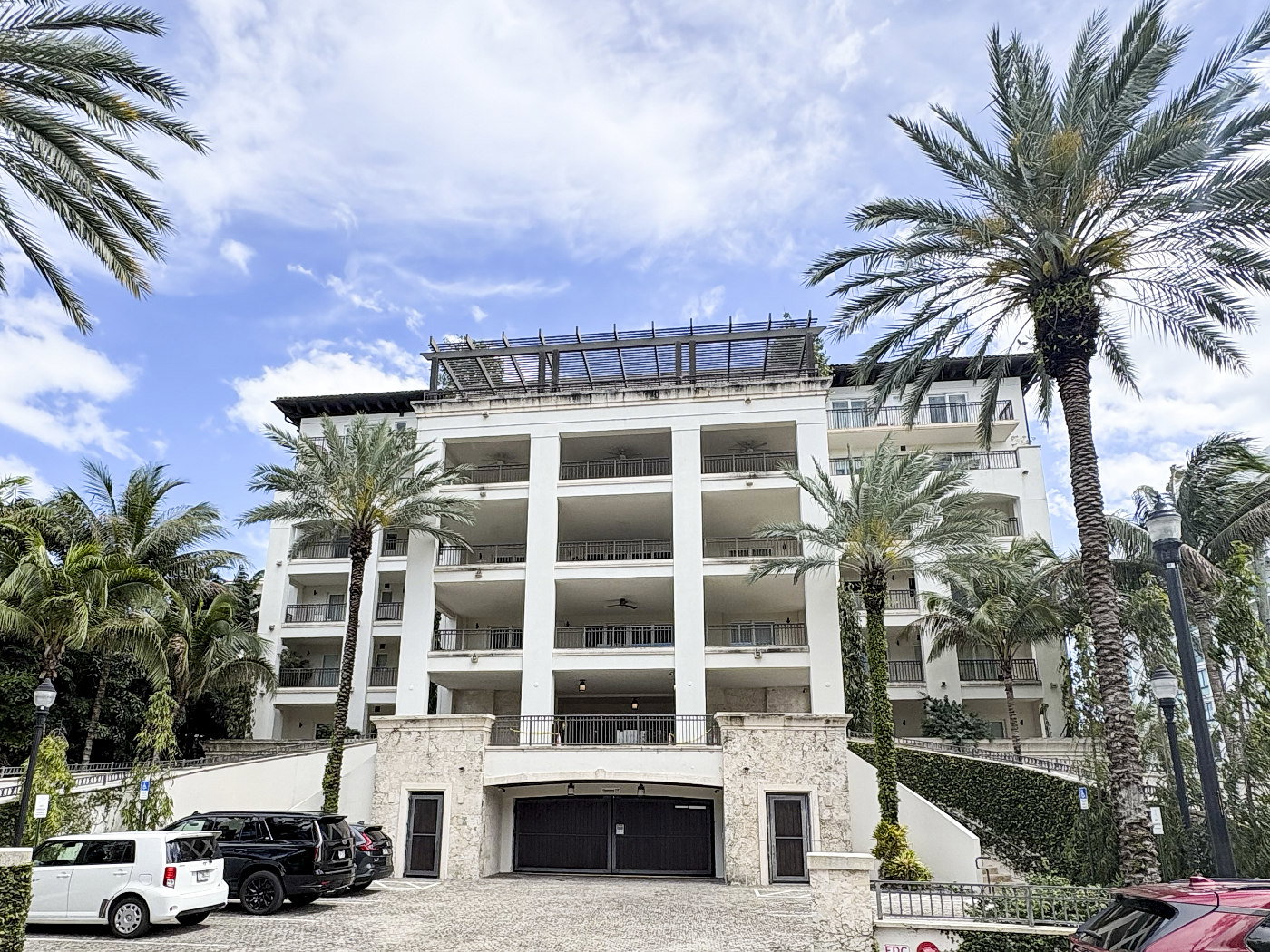 Residences At Vizcaya